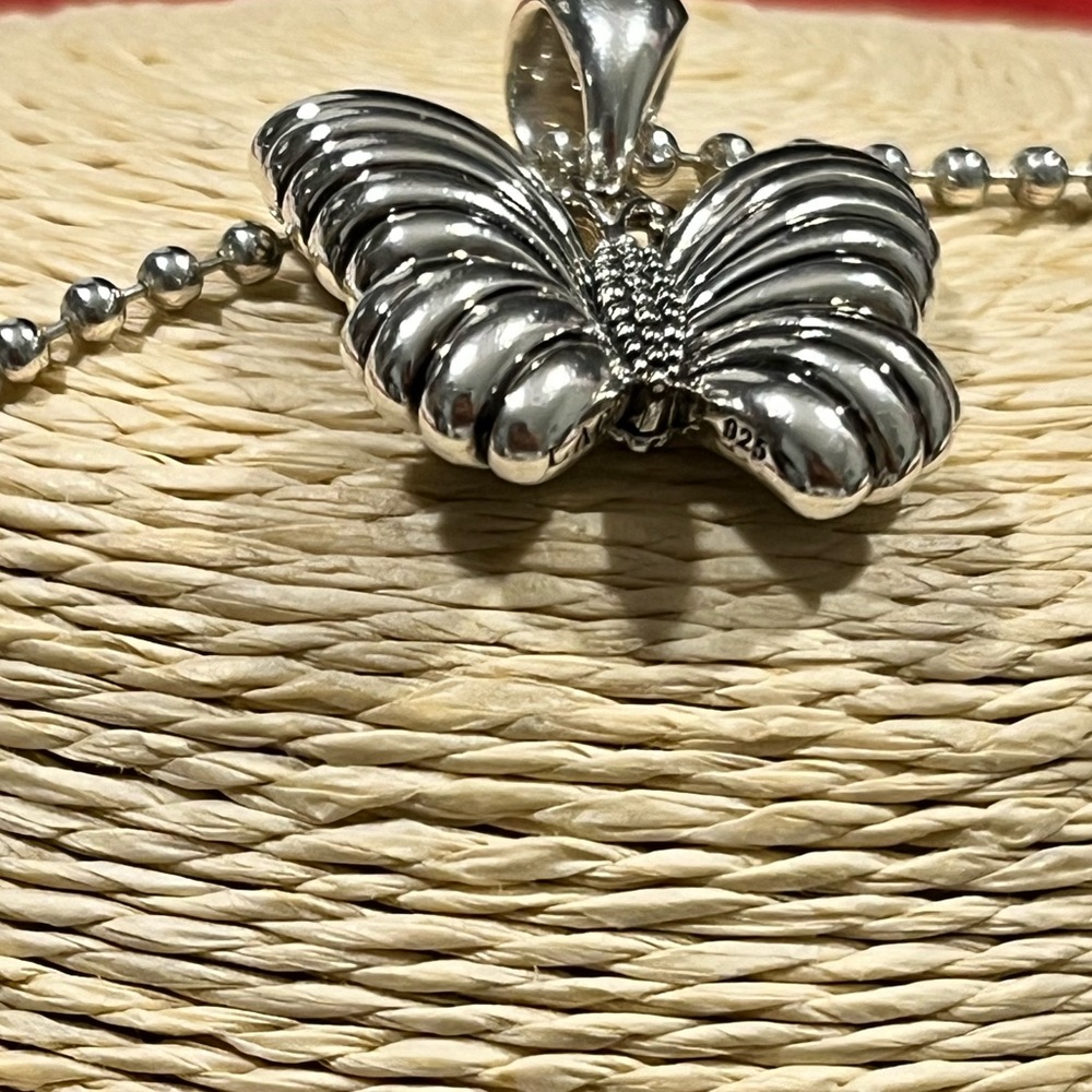 LAGOS PRE-LOVED AUTHENTIC “RARE WONDERS” STERLING SILVER BUTTERFLY NECKLACE - Picture 5 of 15